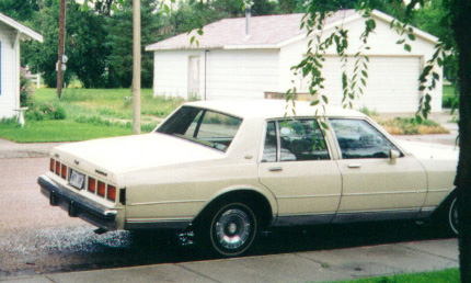 Side rear of 85 Caprice